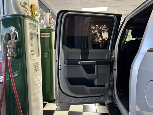Used 2018 Ford F150 XLT image 36