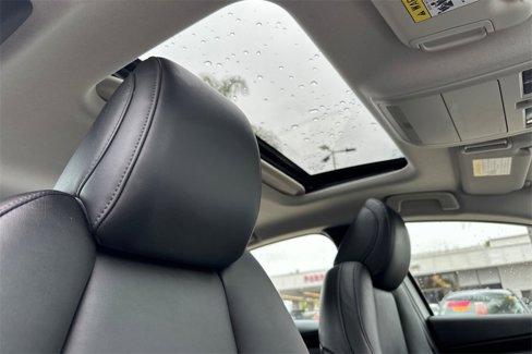 Used 2021 MAZDA MAZDA3 s image 16