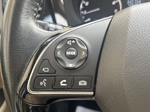Used 2018 Mitsubishi Outlander SEL image 19