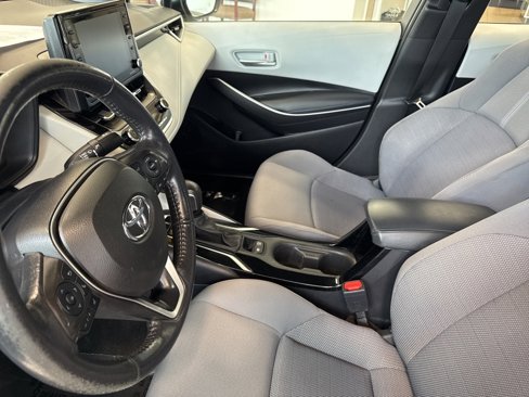 Used 2022 Toyota Corolla SE image 12