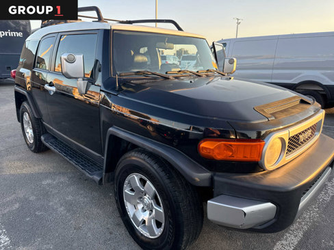 Used 2008 Toyota FJ Cruiser 2WD image 1