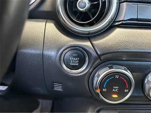 Used 2017 MAZDA MX-5 Miata RF Grand Touring image 20