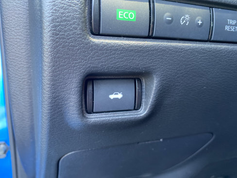Used 2023 Nissan Sentra SV image 14