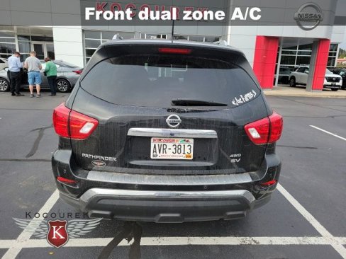 Used 2018 Nissan Pathfinder SV w/ SV All Weather Package image 10