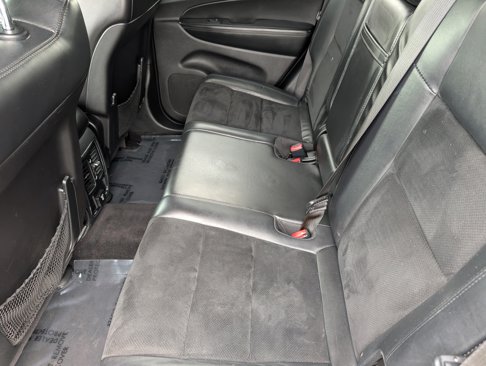Used 2017 Jeep Grand Cherokee Altitude image 23