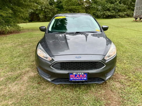 Used 2018 Ford Focus SE image 2