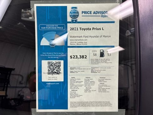 Used 2021 Toyota Prius L Eco image 34