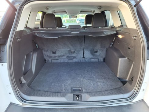 Used 2015 Ford Escape SE w/ Equipment Group 201A image 18