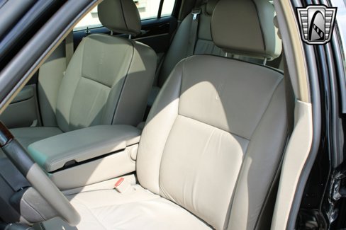 Used 2006 Lincoln Town Car Designer Series image 13