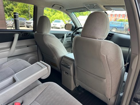 Used 2012 Toyota Highlander 4WD image 15