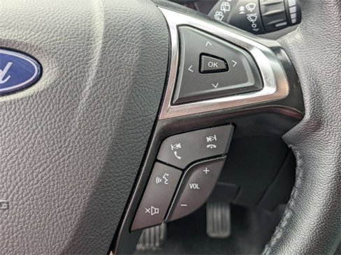 Used 2024 Ford Edge SEL image 23