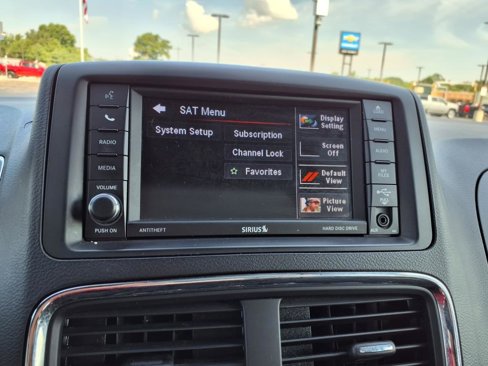 Used 2019 Dodge Grand Caravan SE image 5