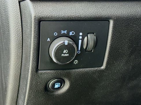 Used 2017 Jeep Grand Cherokee Limited w/ Luxury Group II image 10