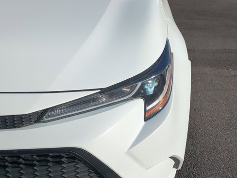 Used 2022 Toyota Corolla LE image 12