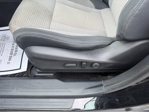Used 2020 Subaru Outback Premium image 16