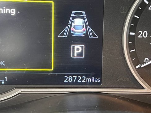 Used 2020 Nissan Kicks SR image 25