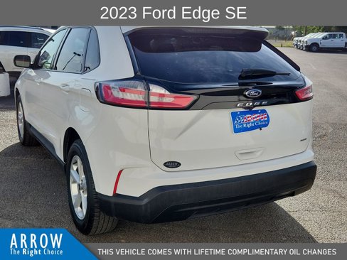 Used 2023 Ford Edge SE image 9