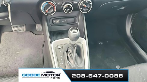 Used 2022 Hyundai Venue SE image 13