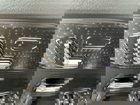 New 2025 Mercedes-Benz GLA 250 4MATIC image 12