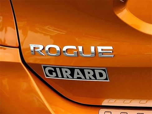 Used 2019 Nissan Rogue SL w/ Premium Package image 31