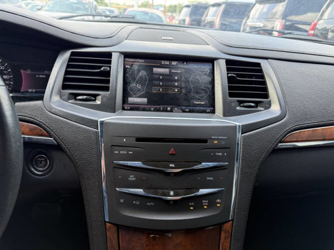 Used 2015 Lincoln MKS AWD w/ Equipment Group 101A image 25