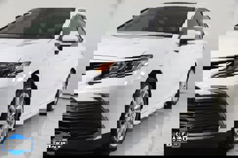 Used 2022 Toyota Camry LE image 63