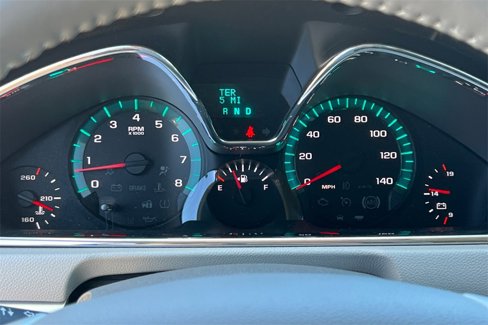 Used 2017 Chevrolet Traverse Premier image 33