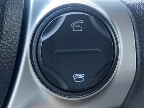 Used 2013 Toyota Camry SE image 15