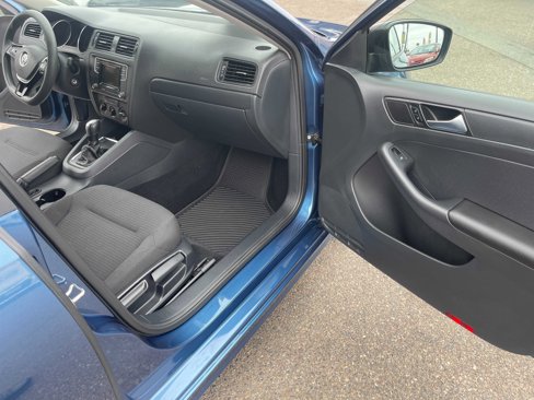 Used 2016 Volkswagen Jetta S image 13