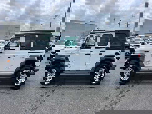 Used 2020 Jeep Wrangler Unlimited Sport S image 4