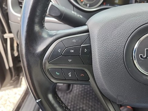 Used 2021 Jeep Cherokee Trailhawk image 29