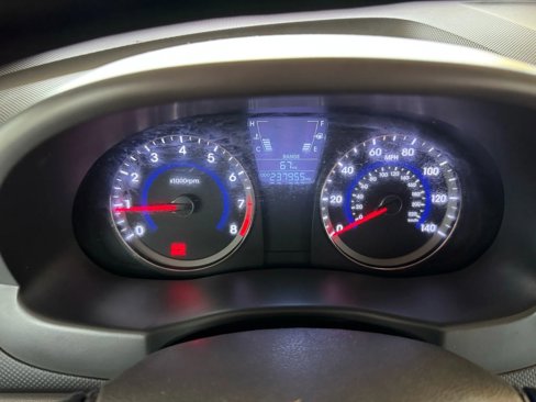 Used 2013 Hyundai Accent SE image 12