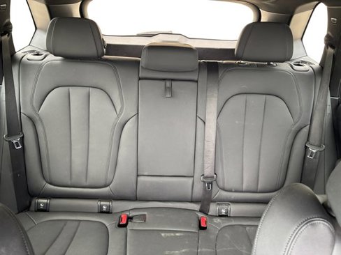 Used 2020 BMW X5 xDrive40i w/ Premium Package image 25