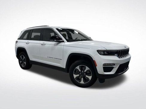 Used 2022 Jeep Grand Cherokee Limited 4xe w/ Luxury Tech Group II image 45