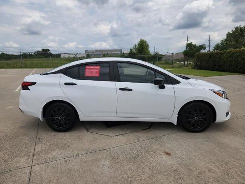 Certified 2024 Nissan Versa S w/ Trunk Package image 4