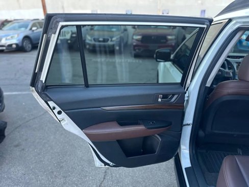 Used 2013 Subaru Outback 2.5i Limited image 27