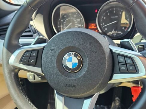 Used 2012 BMW Z4 sDrive28i image 26
