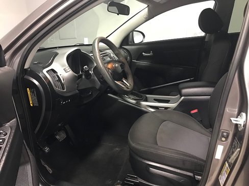 Used 2015 Kia Sportage LX image 10