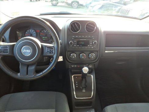 Used 2011 Jeep Patriot Latitude image 6