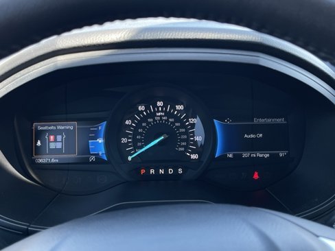 Used 2024 Ford Edge SEL w/ Convenience Package image 11