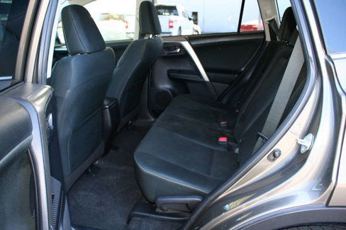 Used 2015 Toyota RAV4 XLE image 22