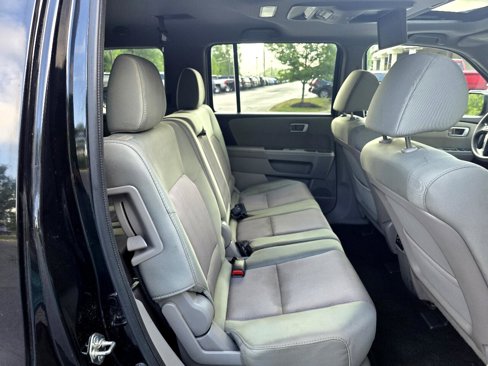Used 2015 Honda Pilot SE image 39