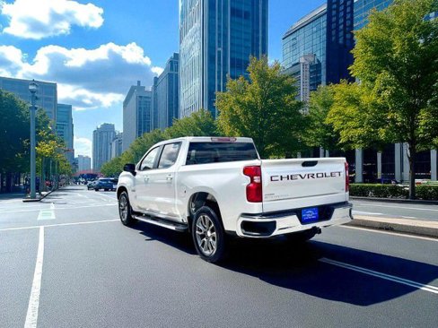 Used 2022 Chevrolet Silverado 1500 LT image 5