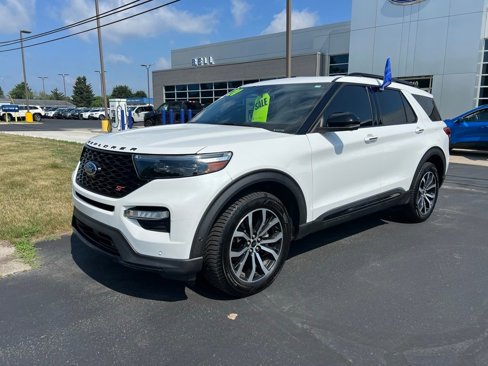 Certified 2020 Ford Explorer ST w/ Premium Technology Package image 7