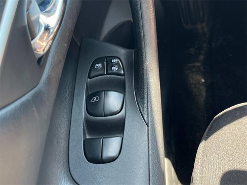 Used 2018 Nissan Altima 2.5 SV image 26