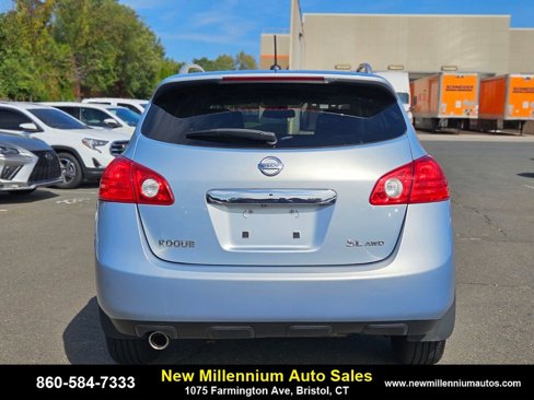 Used 2011 Nissan Rogue SV w/ SL Pkg image 4