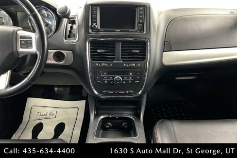 Used 2019 Dodge Grand Caravan GT image 13