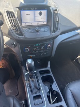 Used 2019 Ford Escape SEL image 10