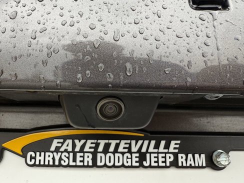 Used 2023 Jeep Cherokee Altitude Lux image 31