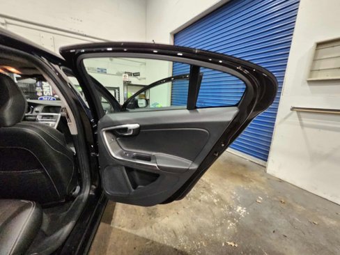 Used 2018 Volvo S60 T5 Dynamic w/ Vision Package image 18